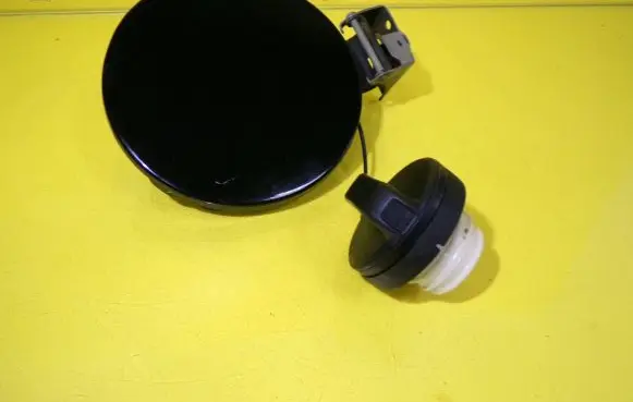 Nissan Pixo Fuel tank cap