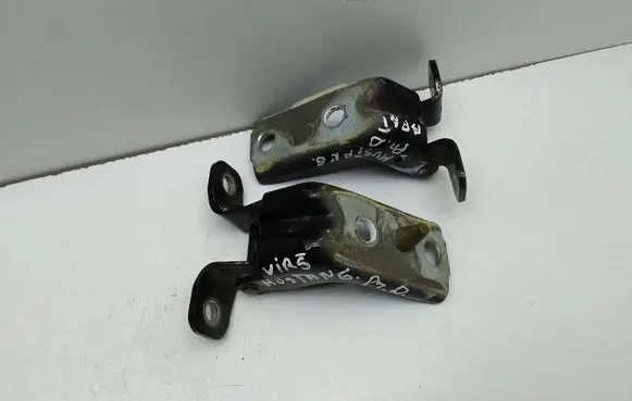 Ford Mustang V Front door hinges set 007D2A 05A2A