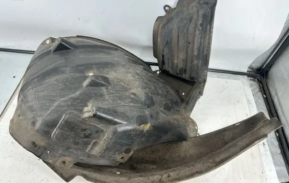 Subaru Legacy Front wheel arch liner splash guards 59110AJ011 59110AJ031