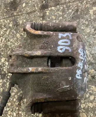 Peugeot 207 Front brake caliper