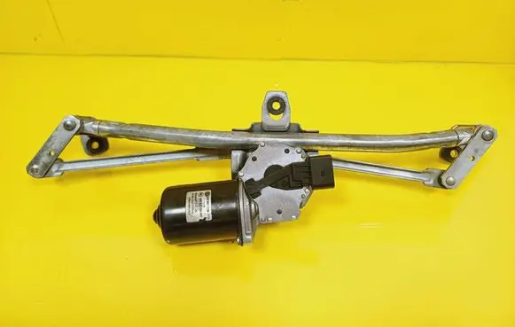 Seat Leon (1M) Front wiper linkage and motor 1J1955113B 1J0955325A