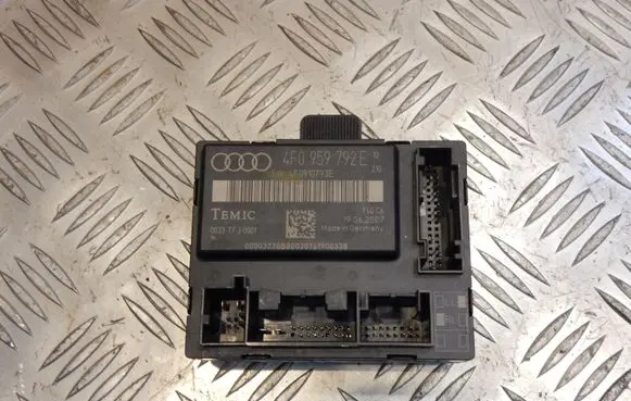 Audi A6 S6 C6 4F Door control unit/module 4F0959792E 3013