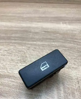 BMW 7 E38 Central locking switch button 8352281
