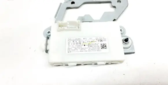 Mercedes-Benz C W205 Keyless (KESSY) go control unit/module A2229007111