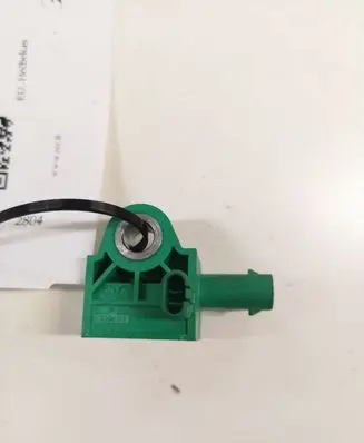 Volkswagen Golf VI Airbag deployment crash/impact sensor 5K0959351 5WK44000