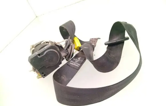 Volkswagen Touran I Front seatbelt 65591
