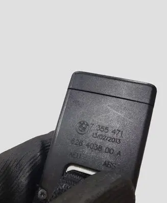 BMW 3 F30 F35 F31 Middle seatbelt buckle (rear) 626403800A