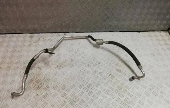 Citroen DS3 Air conditioning (A/C) pipe/hose 9805989180