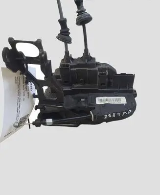 Hyundai Santa Fe Front door lock 813202B030CGW