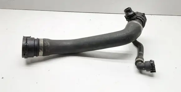 BMW 1 E81 E87 Engine coolant pipe/hose 7525641