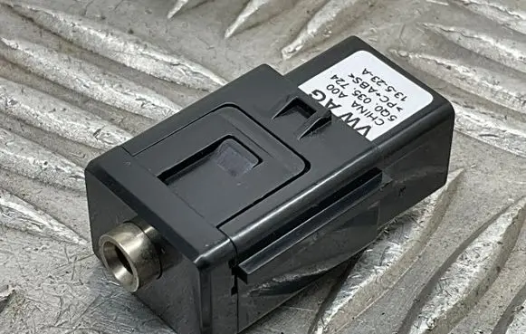 Skoda Octavia Mk3 (5E) AUX in-socket connector 5Q0035724