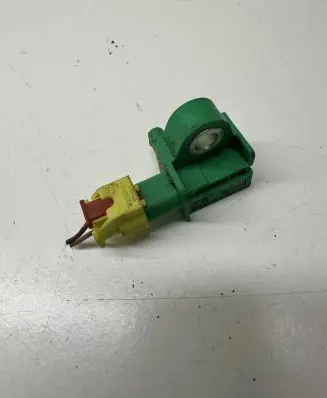 Volkswagen Golf VI Airbag deployment crash/impact sensor 5K0959351 5WK44000