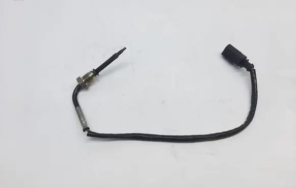 Audi A8 S8 D5 Exhaust gas temperature sensor 8W0906088H