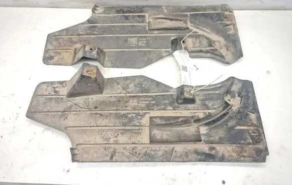 Volvo V50 Rear underbody cover/under tray 30714863 30714865