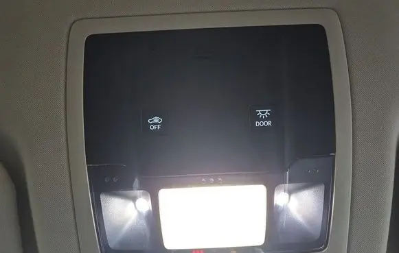 Lexus NX Other interior light 1D111-208G IMPRK1520876