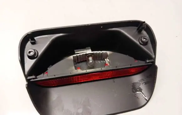 Dacia Sandero Third/center stoplight 265987418R
