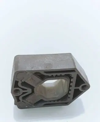 Skoda Octavia Mk2 (1Z) Radiator mount bracket