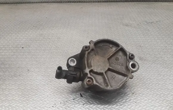 Ford Focus Vacuum pump
