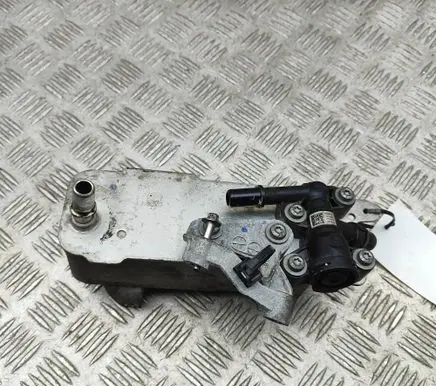 BMW 5 G30 G31 G38 Transmission/gearbox oil cooler 8570062