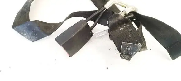 Skoda Fabia Mk1 (6Y) Rear seatbelt buckle 33006863