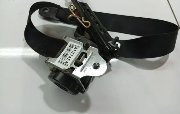 Ford Focus C-MAX Front seatbelt