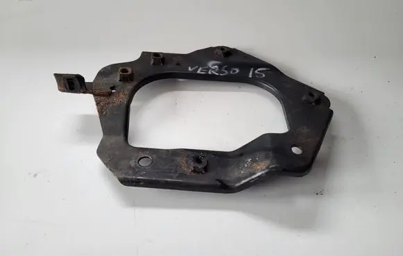 Toyota Verso Other engine bay part