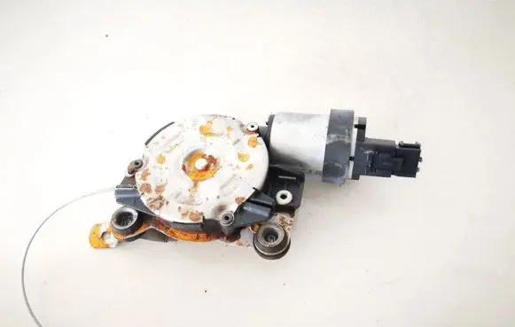 Volkswagen PASSAT B6 Seat adjustment motor 5034301a