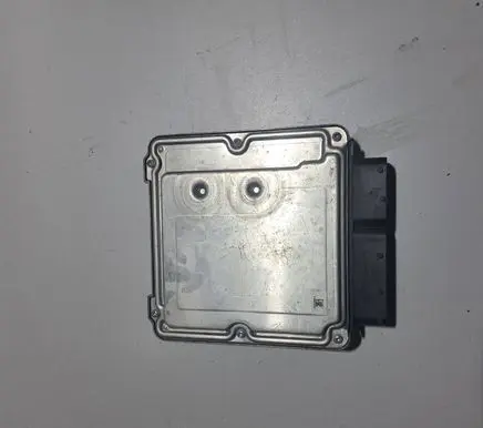 Volkswagen Golf VII Engine control unit/module 04L907309D 0281018498