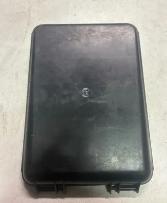 Volkswagen PASSAT B5.5 Other exterior part 8D0927613