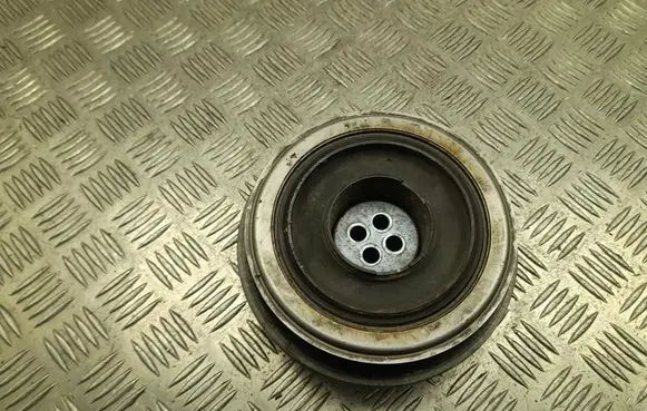 BMW 3 G20 G21 Crankshaft pulley 8579928