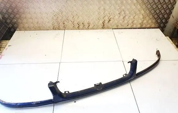 Volkswagen PASSAT B4 Front grill