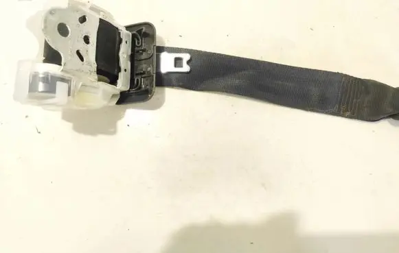 Toyota Auris 150 Middle seatbelt (rear) 7g5080 224635