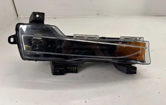 Tesla Model 3 Front fog light 107739200C