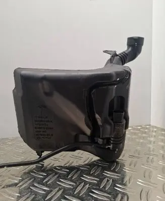 Tesla Model 3 Windshield washer fluid reservoir/tank 164261400A 168704300B