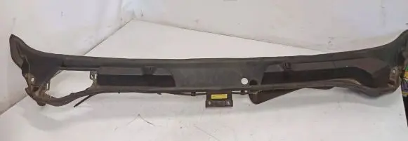 Peugeot Boxer Wiper trim 1315946070