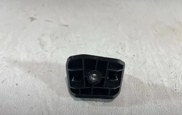 Tesla Model Y Front bumper mounting bracket 149377200