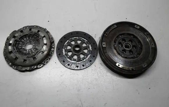BMW 5 E60 E61 Clutch set kit 7567841