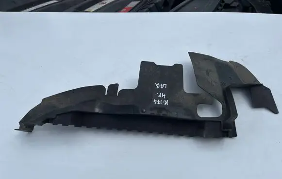 Audi A6 S6 C6 4F Air intake duct part 4F0121284 4F0121284AS