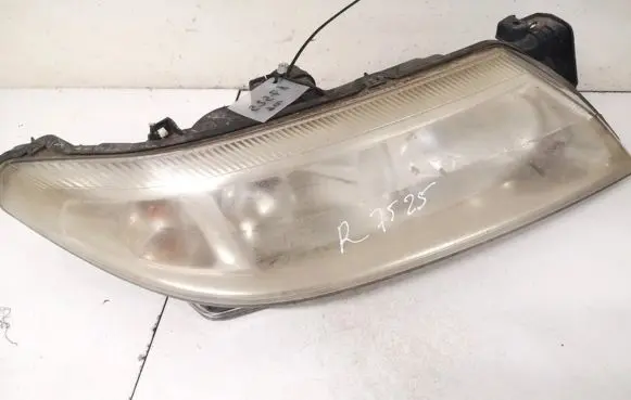 Renault Laguna II Headlight/headlamp 8200002847 89004686