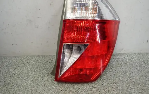 Honda FR-V Rear/tail lights