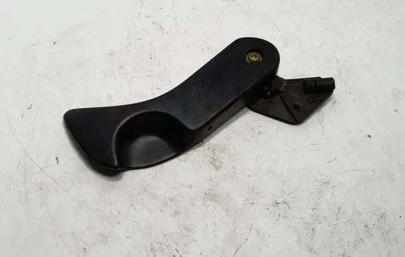 BMW 5 E39 Engine bonnet (hood) release handle 8226621 51238226621 8165196