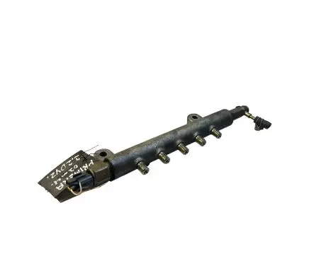 Fuel main line pipe