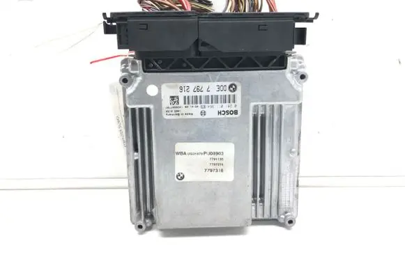 Audi A5 8T 8F Engine control unit/module ECU 7797216