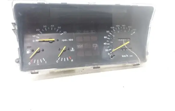 Land Rover Discovery Speedometer (instrument cluster) LR0003002 LR00104 PRC843100301LR0003001