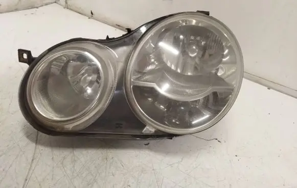 Volkswagen Polo Headlight/headlamp 89306839