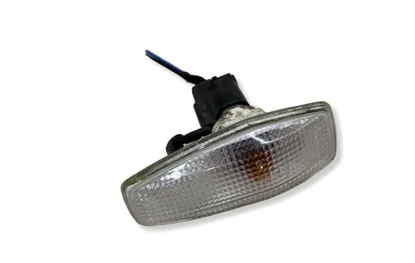 Hyundai Tucson JM Front fender indicator light A045048