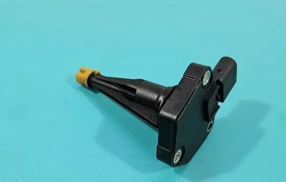 BMW 3 F30 F35 F31 Oil level sensor 8608780 IMPRK1524262