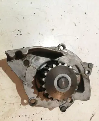 Volvo V50 Water pump