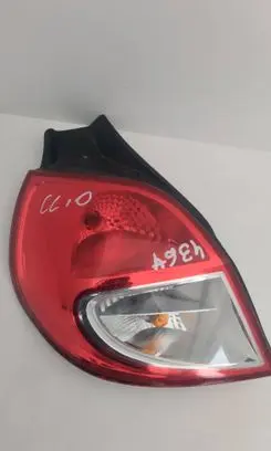Renault Clio III Rear/tail lights 26110102 0905112 8200880044