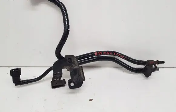 KIA Rio Fuel line pipe